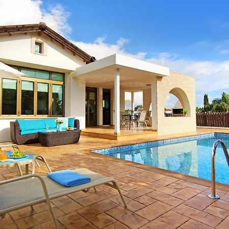 Villa Merry Ayia Napa Ngoại thất bức ảnh