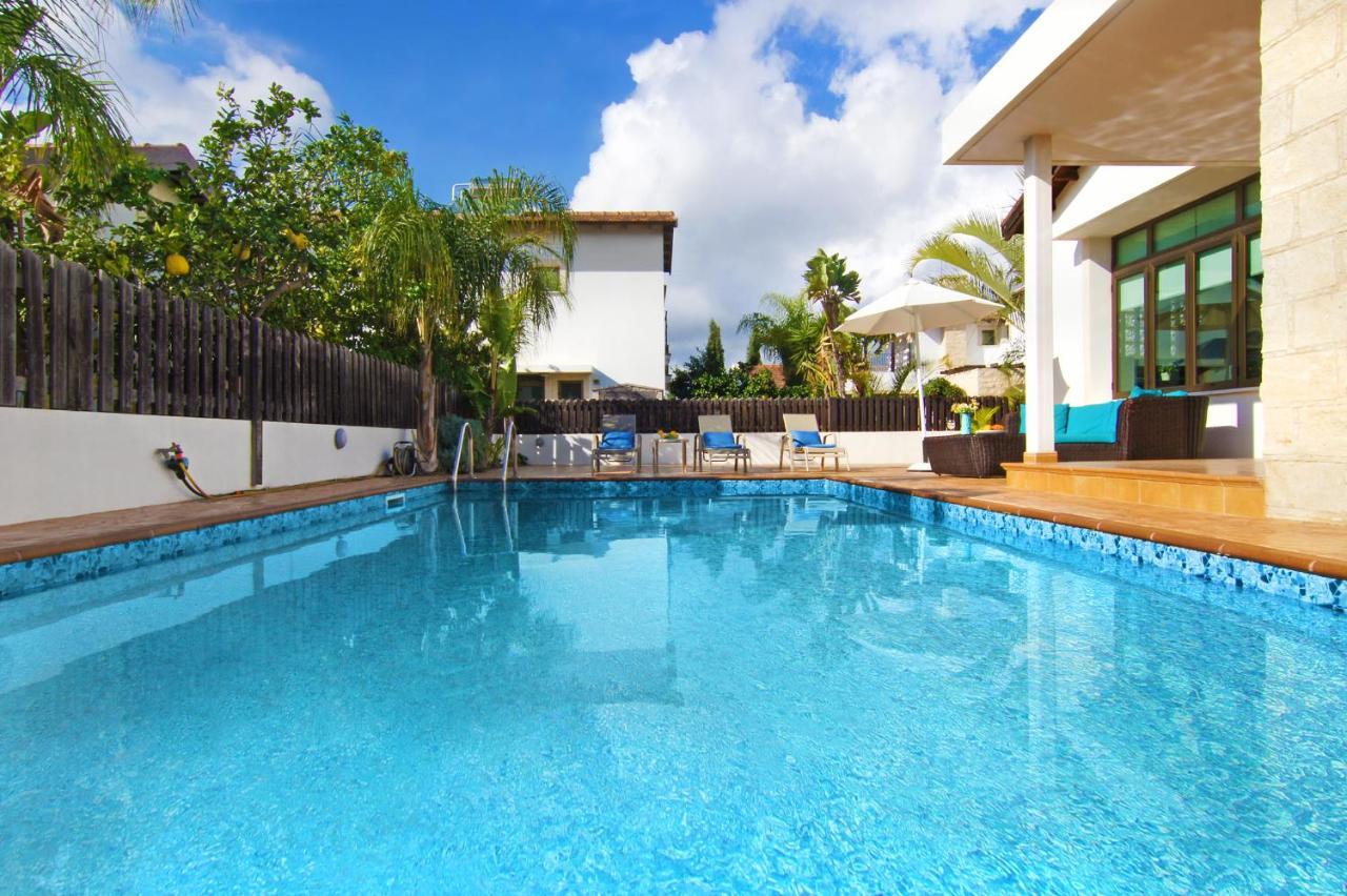 Villa Merry Ayia Napa Ngoại thất bức ảnh