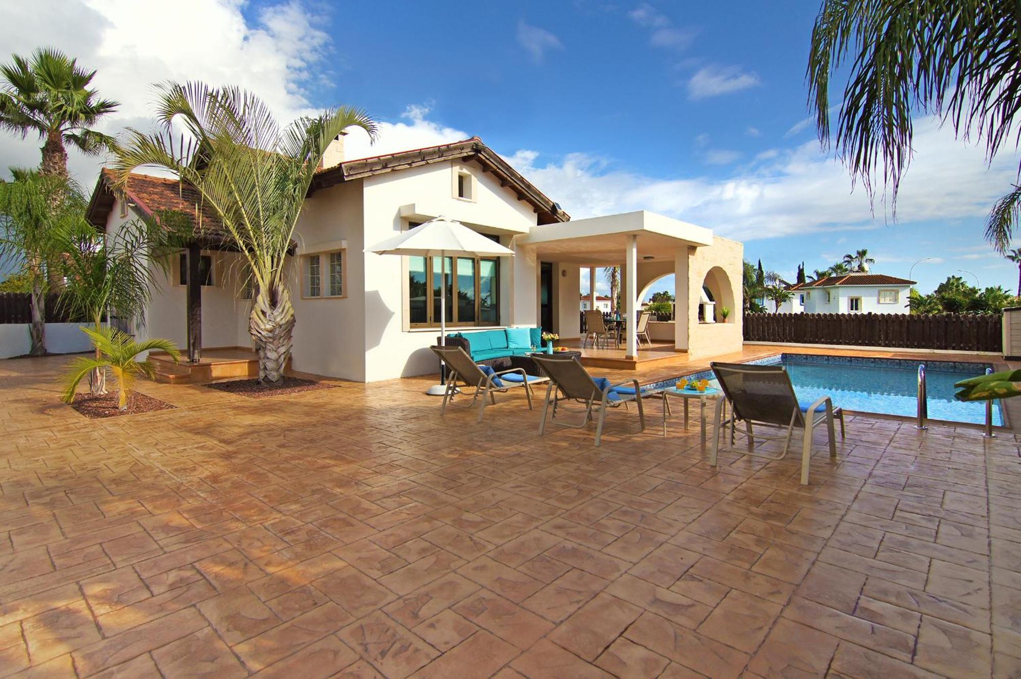 Villa Merry Ayia Napa Ngoại thất bức ảnh