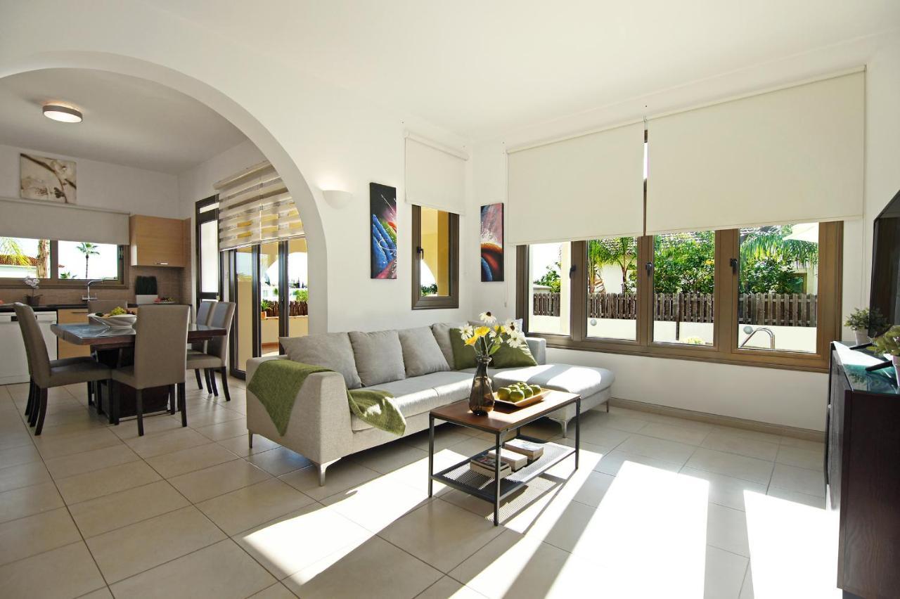 Villa Merry Ayia Napa Ngoại thất bức ảnh