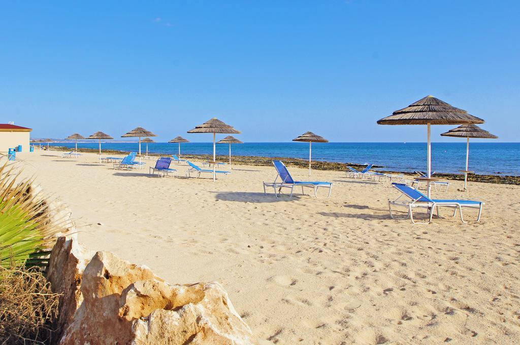 Villa Merry Ayia Napa Ngoại thất bức ảnh